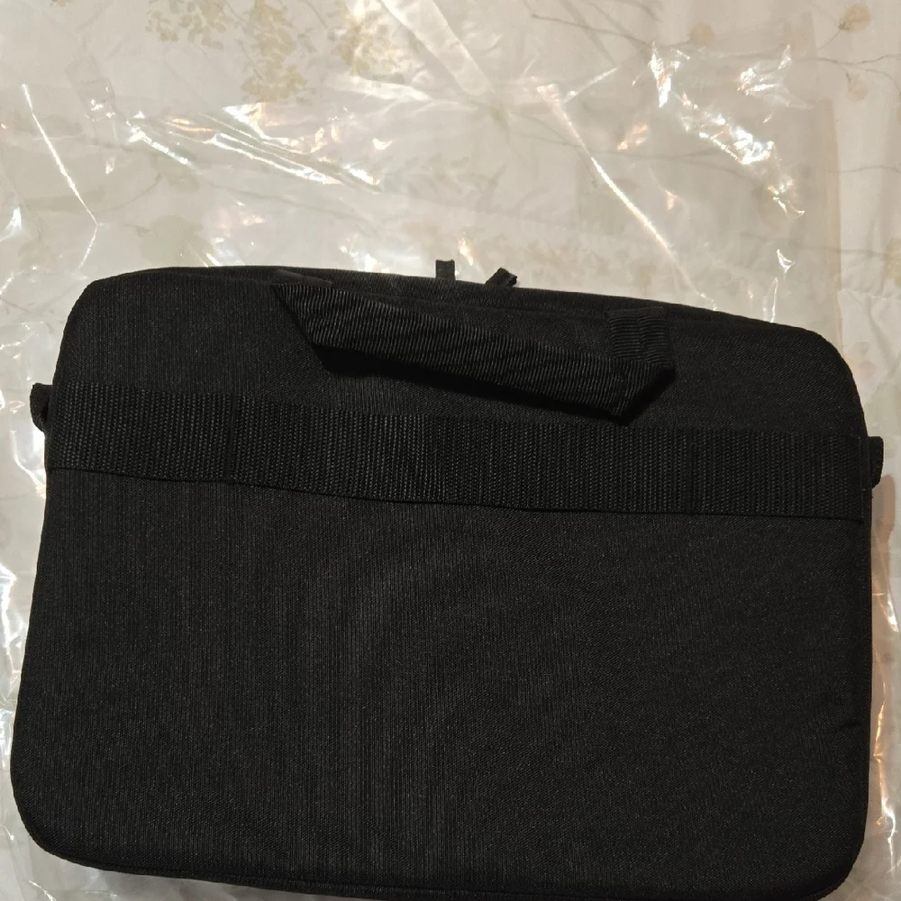 Case Logic Black Laptop Bag